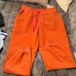 Like new figs women’s joggers